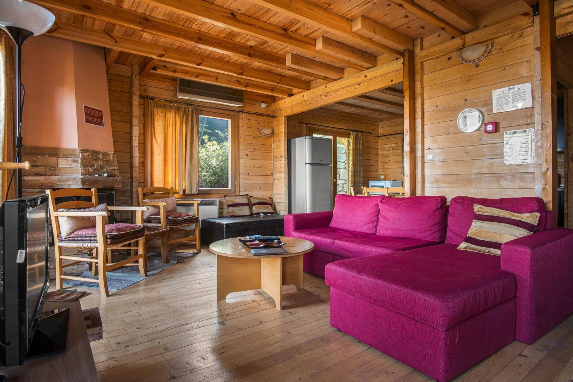 Zeus-Village Οικισμός Φινλανδικών Chalet Με Πισίνες & Γυμναστήριο Molos  Dış mekan fotoğraf