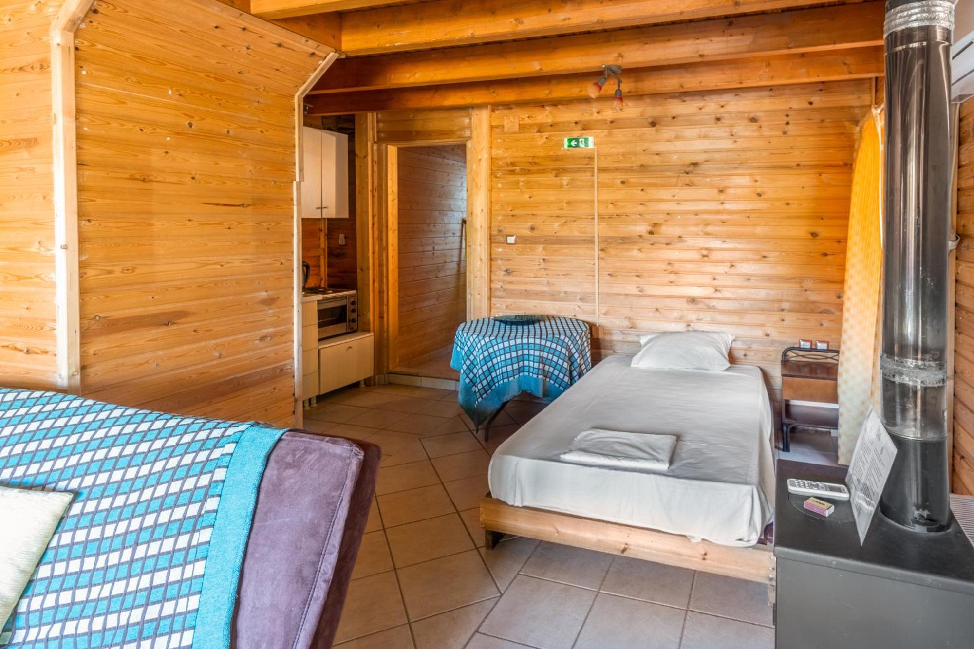 Zeus-Village Οικισμός Φινλανδικών Chalet Με Πισίνες & Γυμναστήριο Molos  Dış mekan fotoğraf