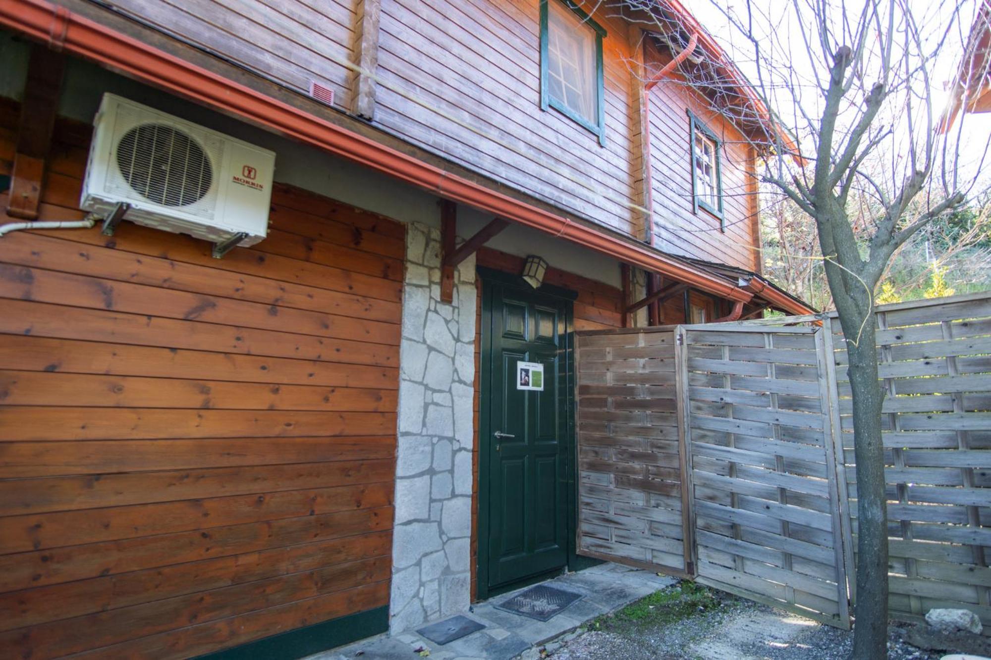 Zeus-Village Οικισμός Φινλανδικών Chalet Με Πισίνες & Γυμναστήριο Molos  Dış mekan fotoğraf