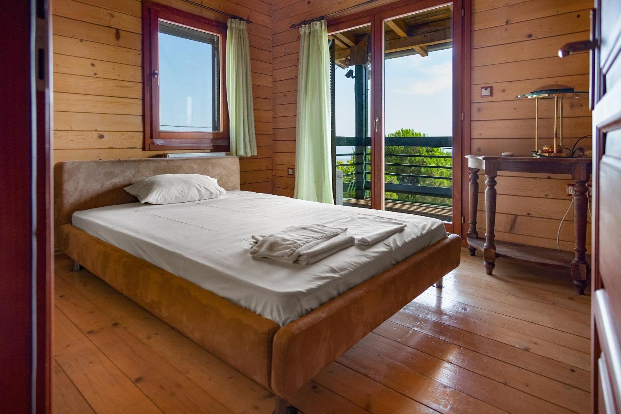Zeus-Village Οικισμός Φινλανδικών Chalet Με Πισίνες & Γυμναστήριο Molos  Dış mekan fotoğraf
